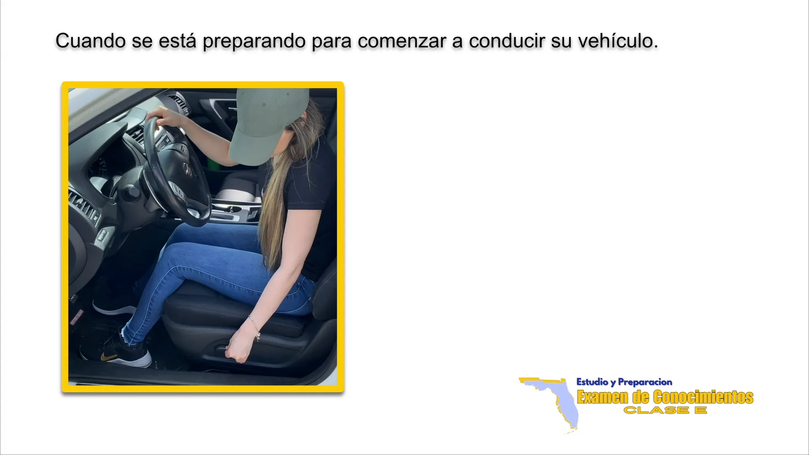 Clase práctica de manejo en CDMX con instructor guiando alumno